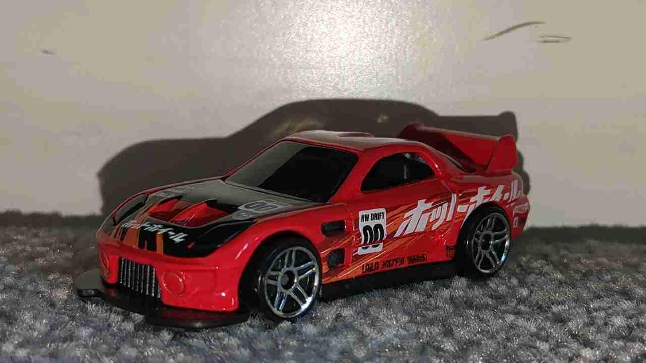 Hot Wheels Hotwheels 24 SEVEN