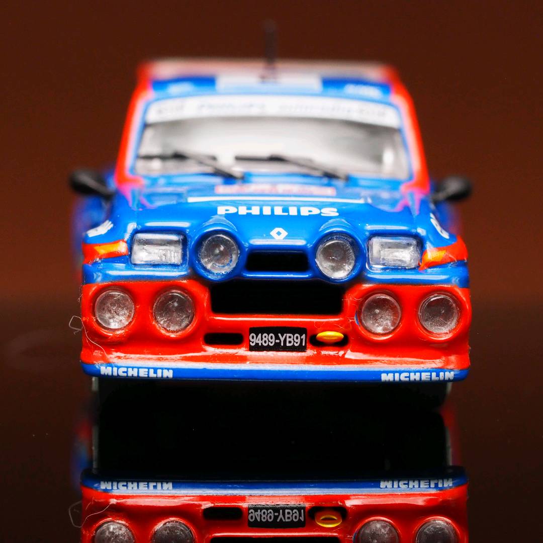 Tarmac Works Model Cars Renault 5 MAXI Turbo Tour de Corse - Rallye de France 1985 #3 Winner