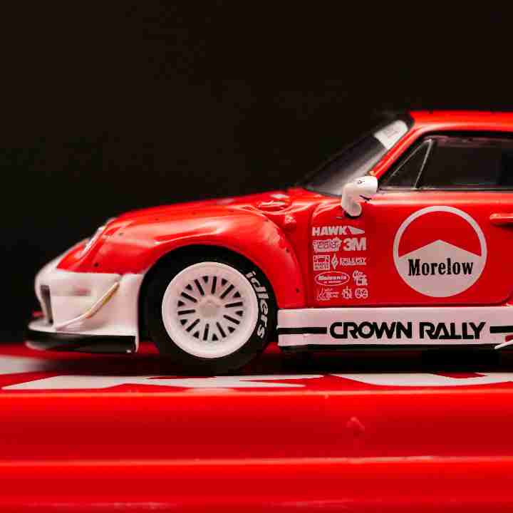 Tarmac Works Model Cars Porsche RWB 993 #8 MoreLow