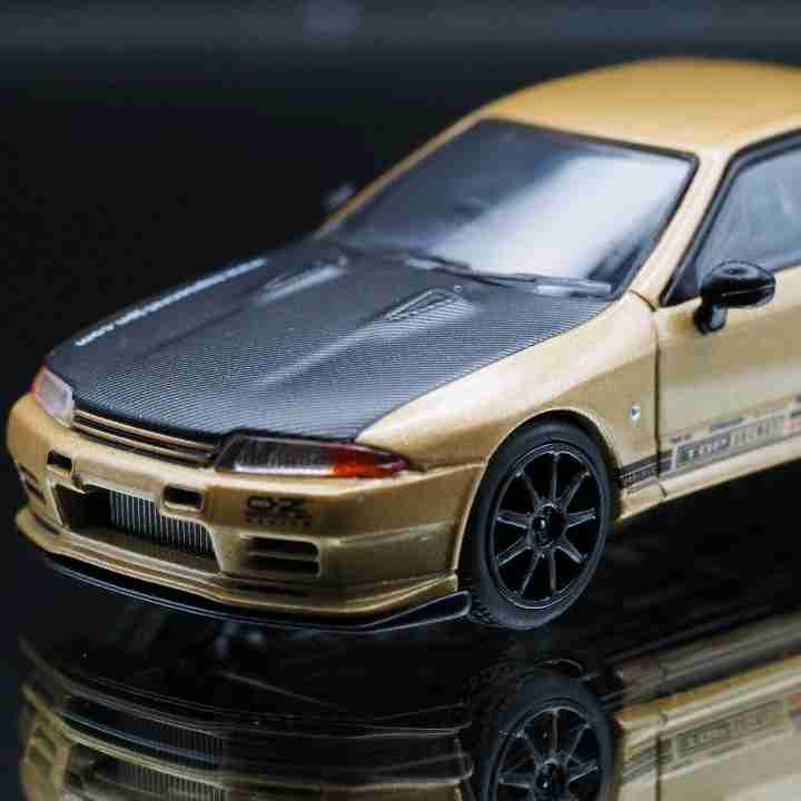 Mini-GT Nissan Top Secret GT-R VR32