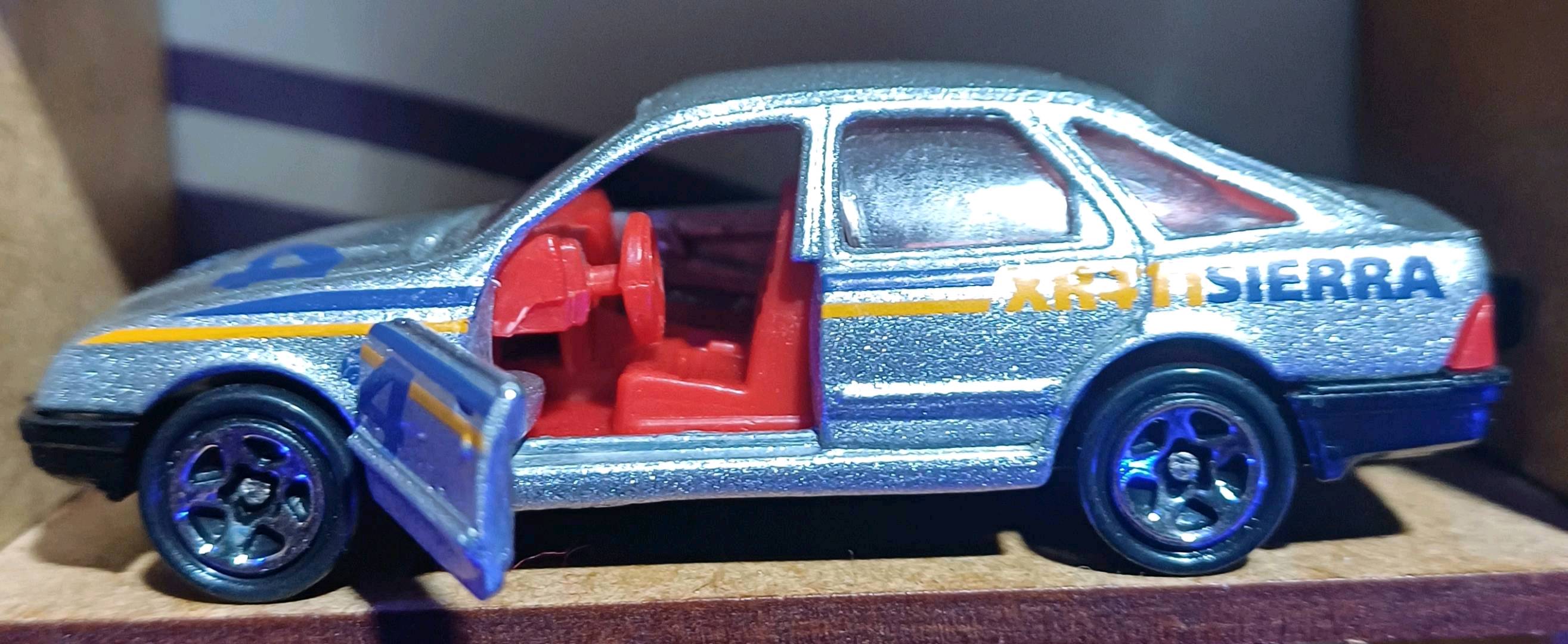Hot Wheels Ford Sierra XR4Ti