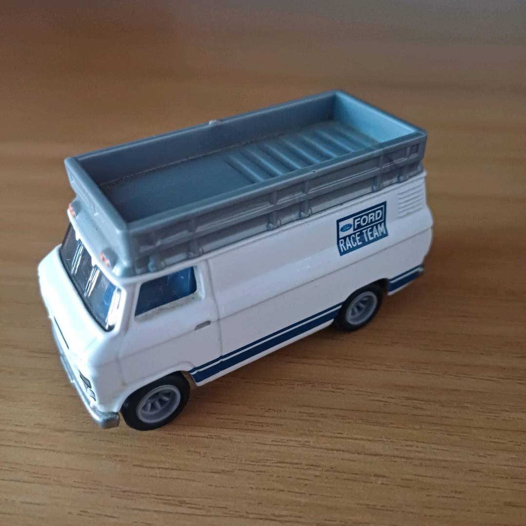Hot Wheels Rally Van