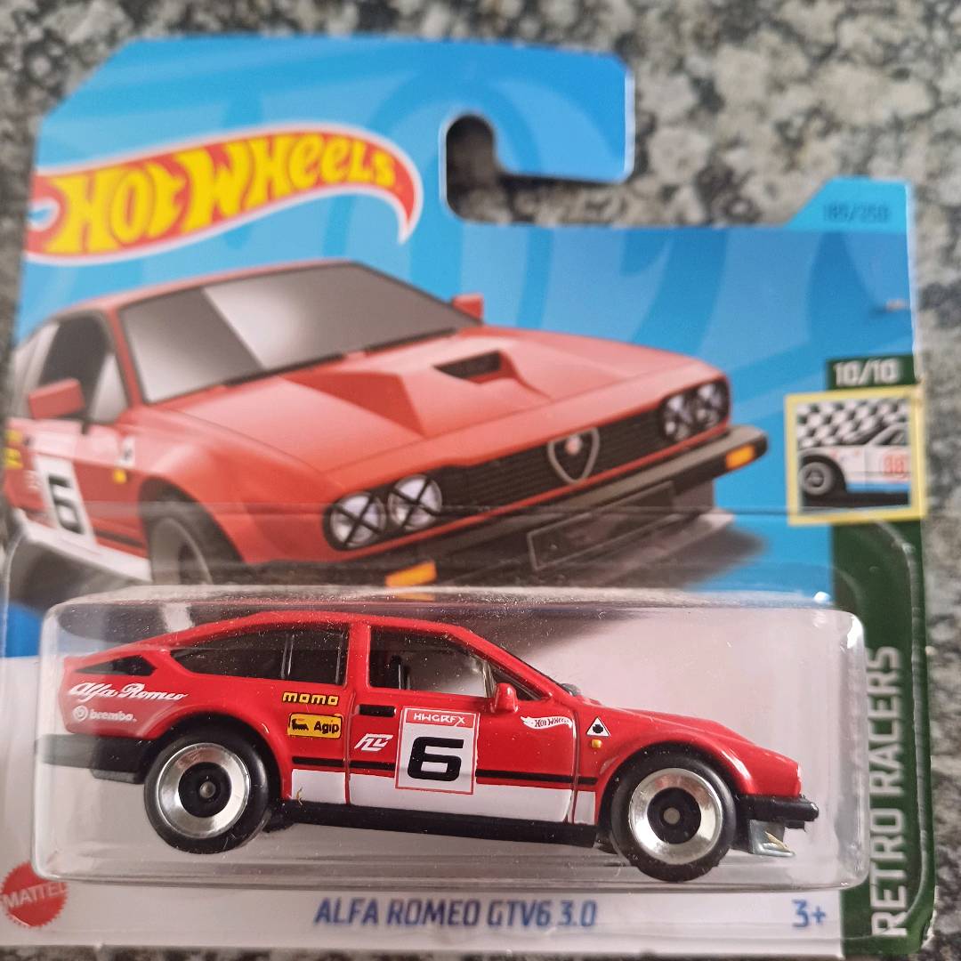 Hot Wheels Alfa Romeo GTV6 3.0