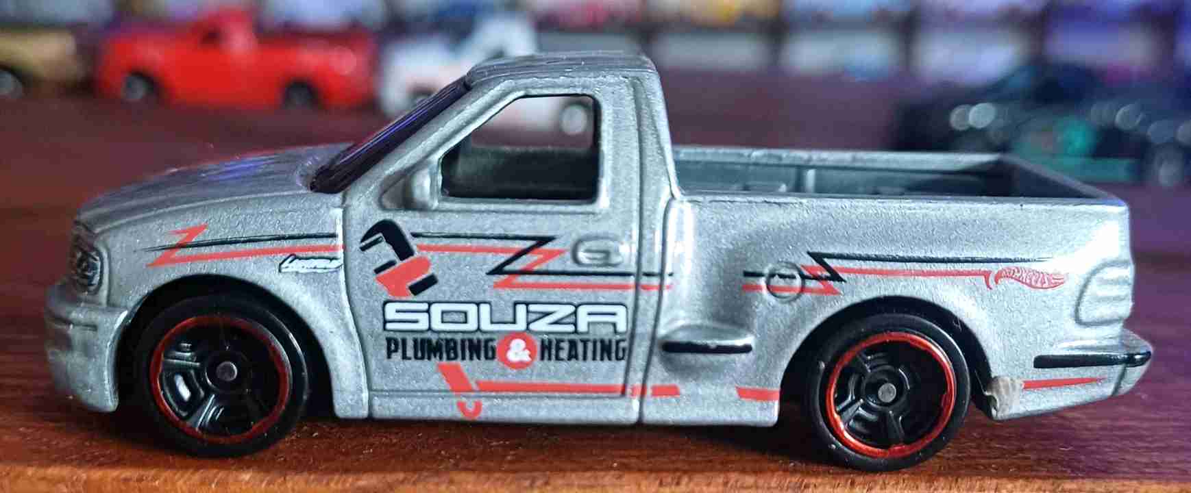 Hot Wheels Ford F150 SVT Lightning