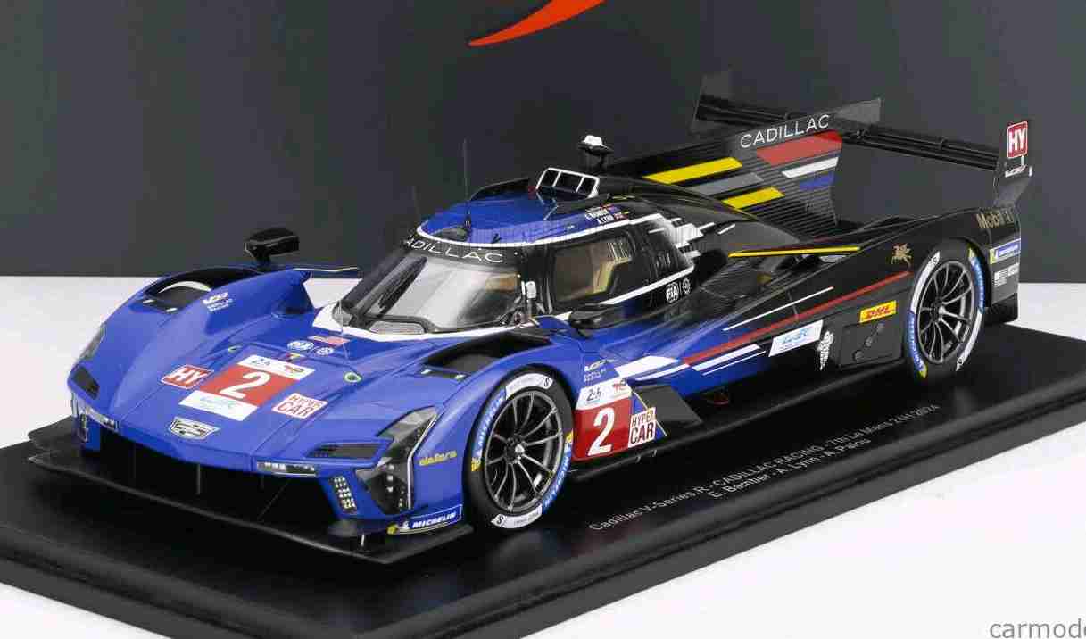 Spark models Cadillac V-Series R
