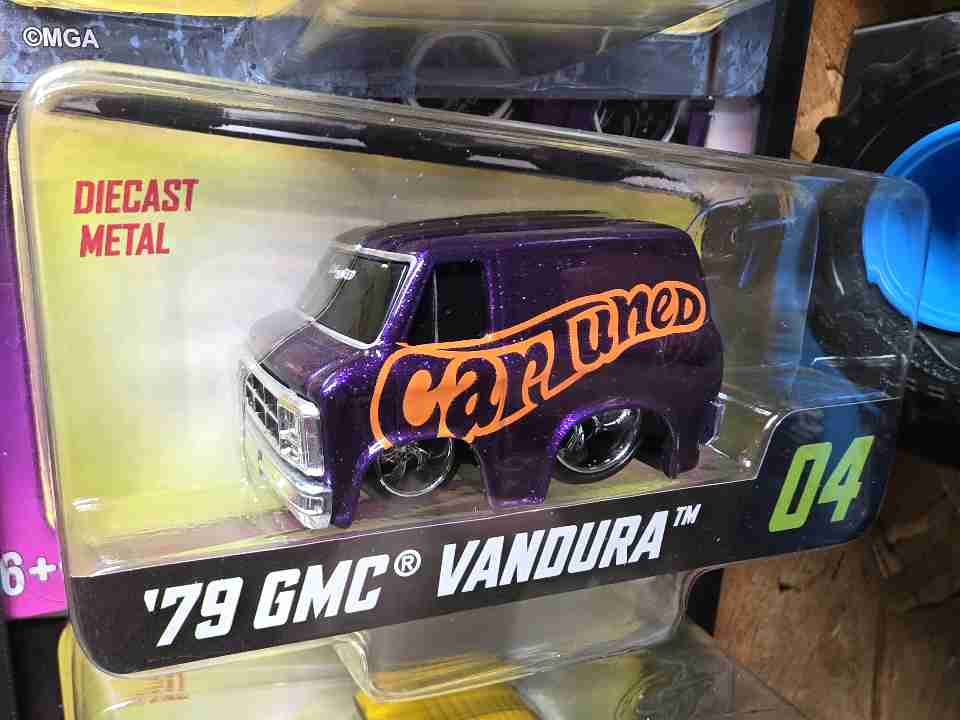 MGA Entertainment Chevy 1979 Vandura