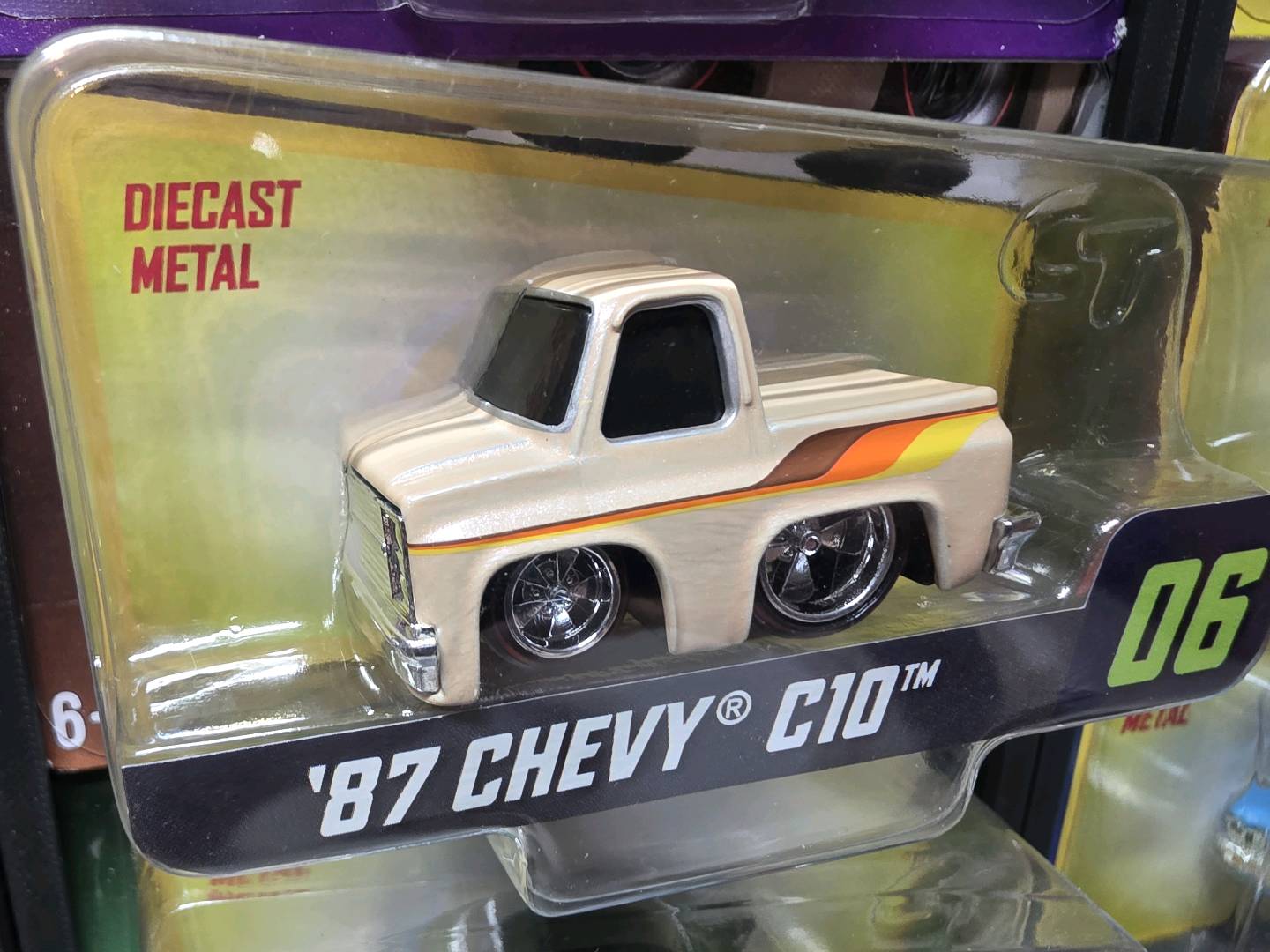 MGA Entertainment Chevy 1987 C10