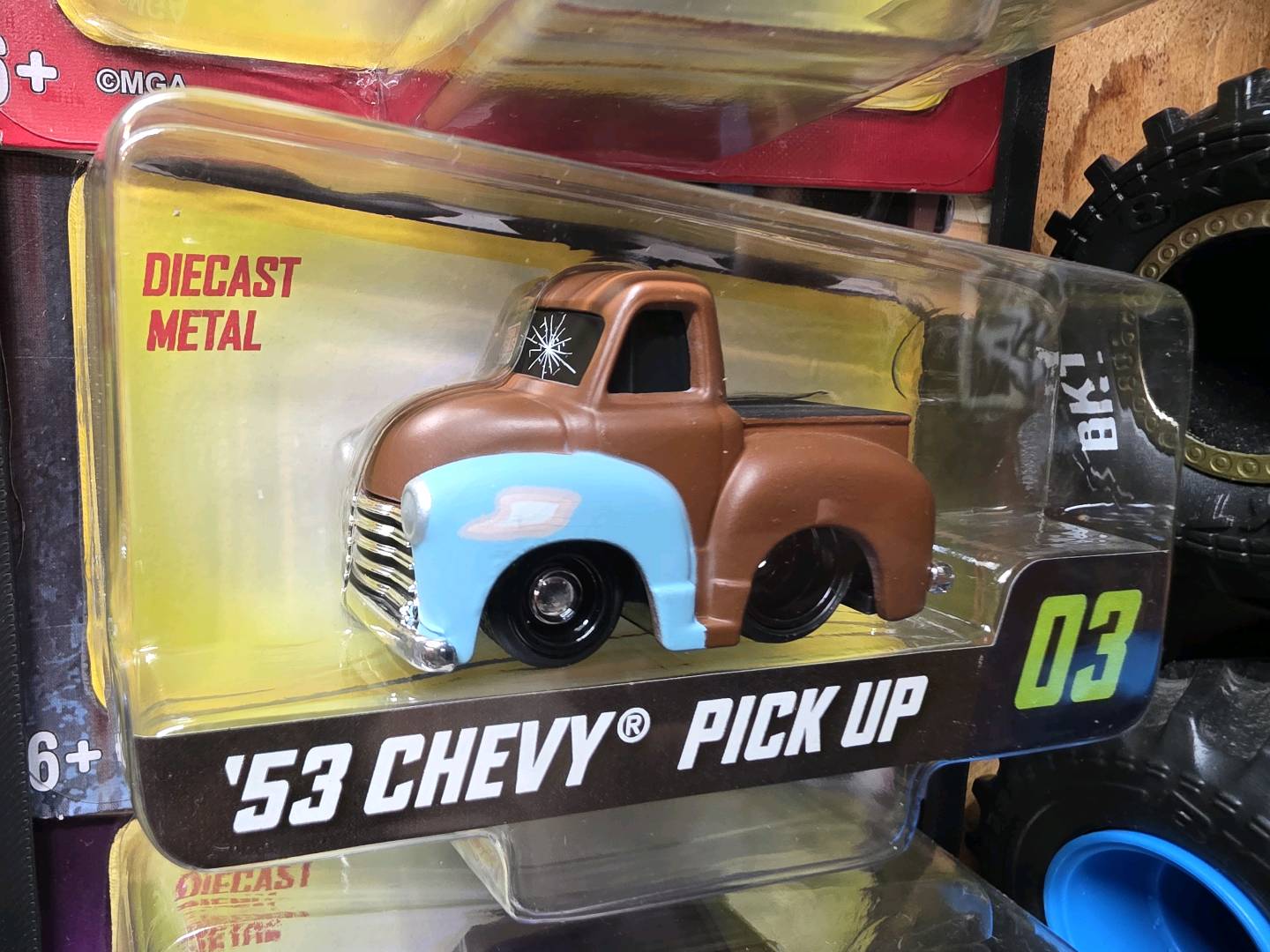 MGA Entertainment Chevy 1953 Pickup