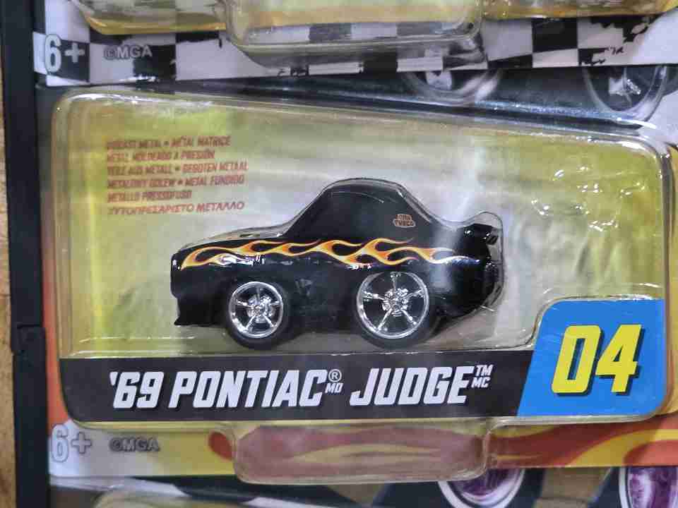 MGA Entertainment Pontiac 1969 Judge