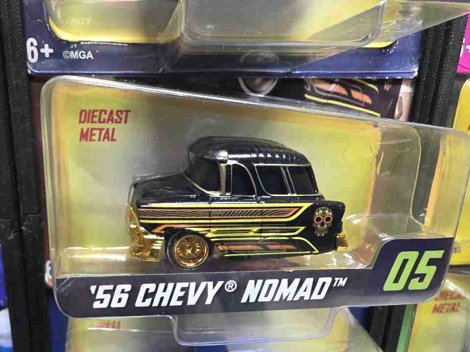 MGA Entertainment Chevy 1956 Nomad