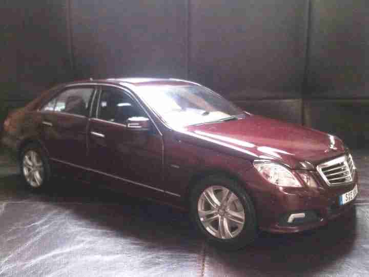 Maisto Mercedes-Benz E350 (W212)