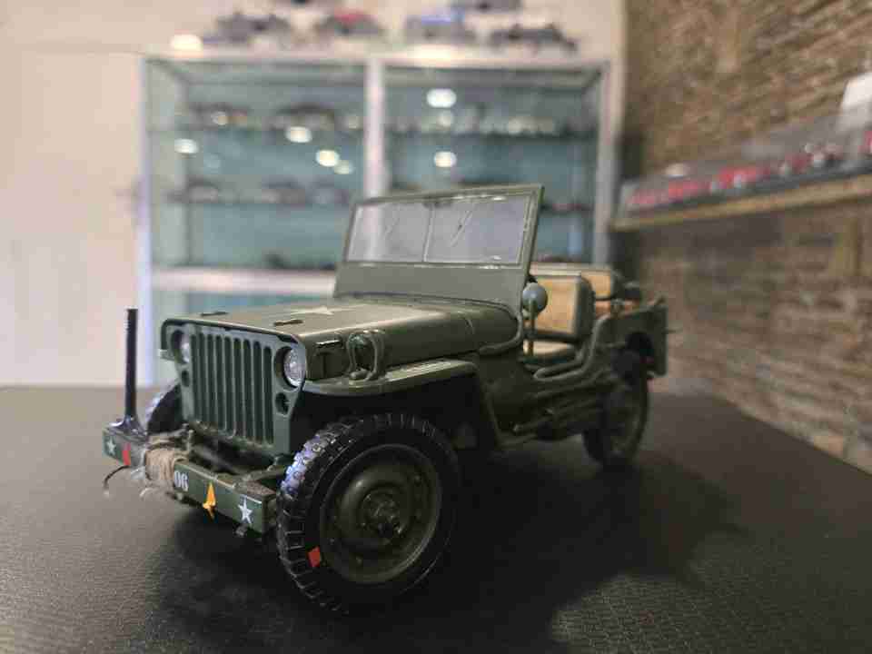 Jeep Willys (WW2 Military Spec)