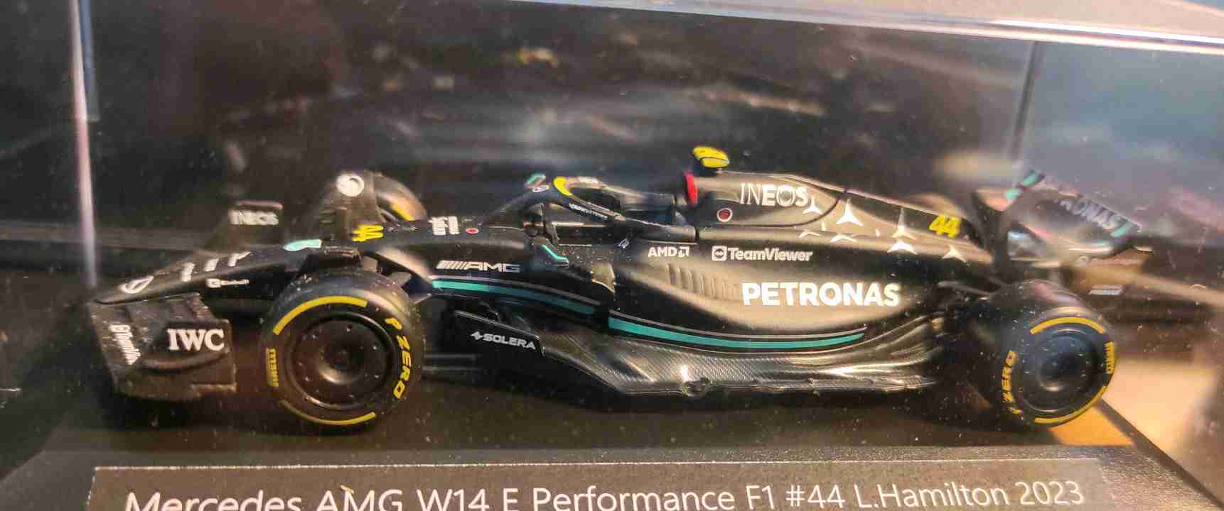 Bburago Mercedes AMG W14 E