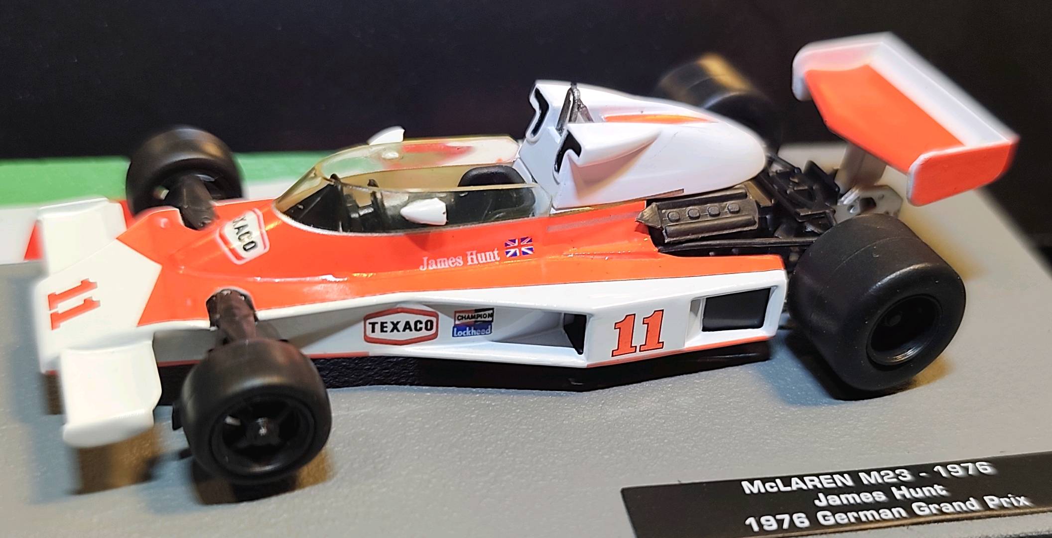 McLaren M23