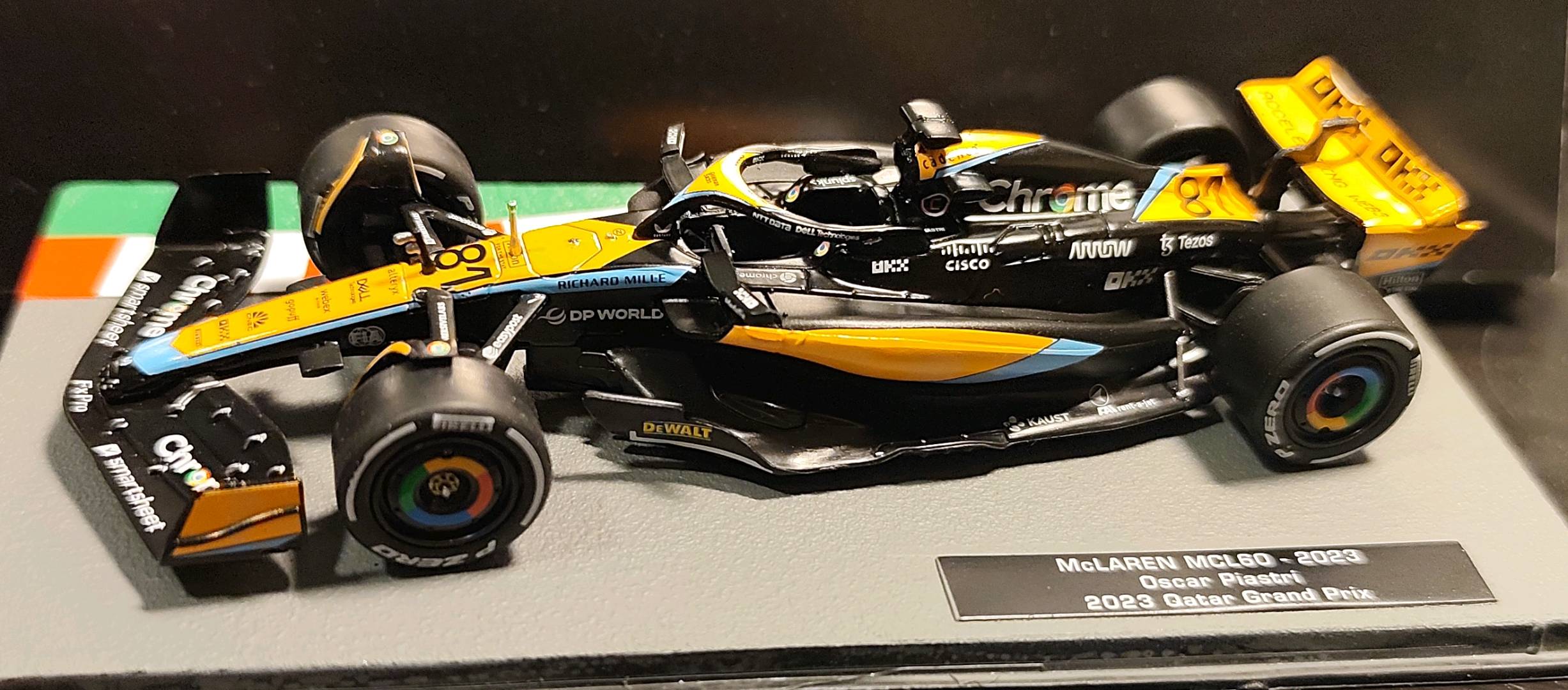 McLaren MCL60