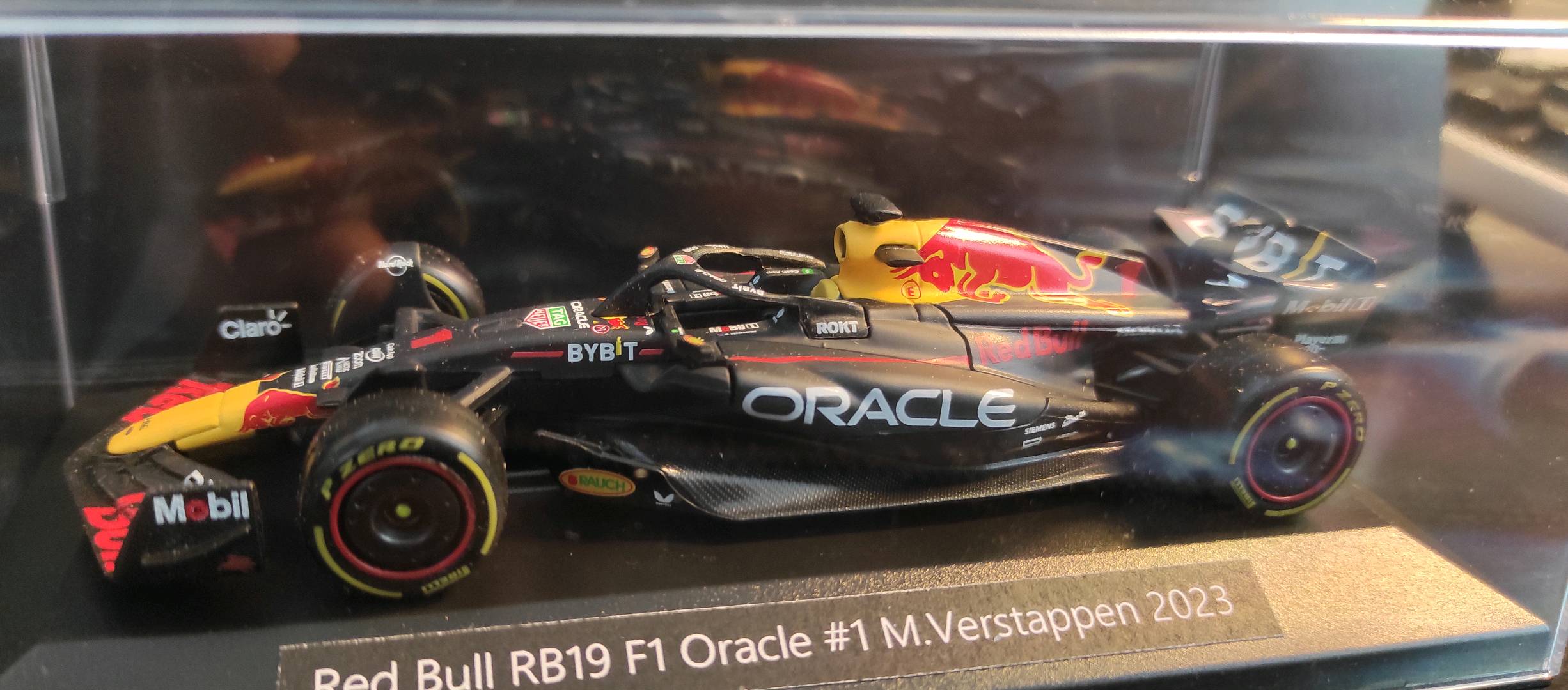 Bburago Redbull RB19 2023