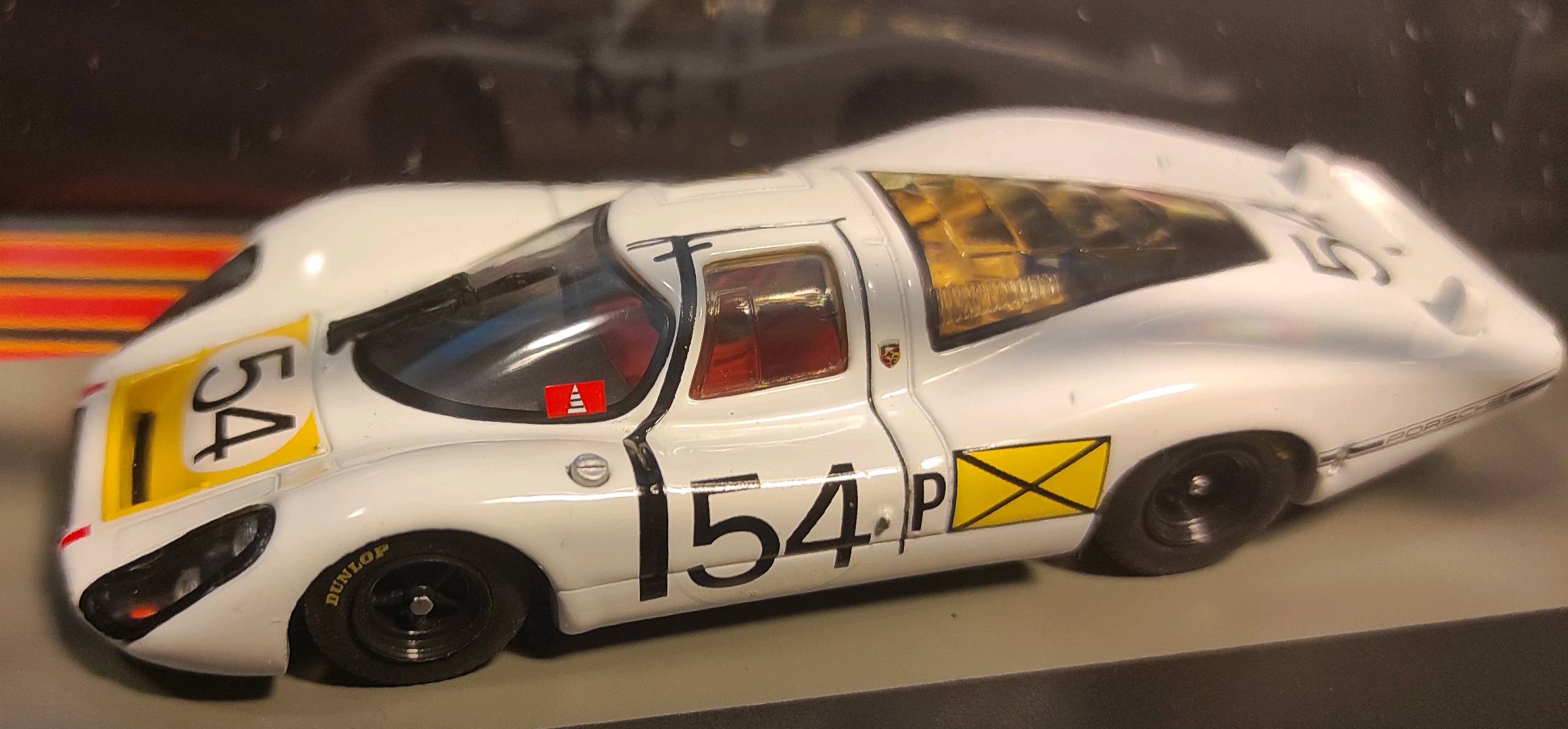 Porsche 907LH