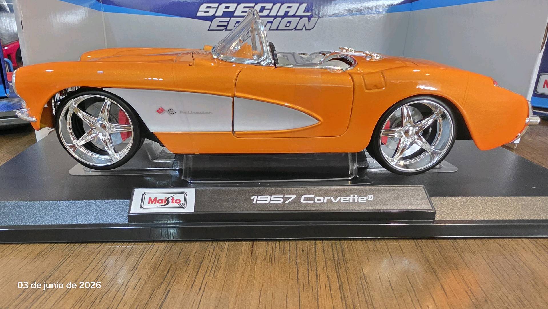 Maisto CHEVROLET CORVETTE