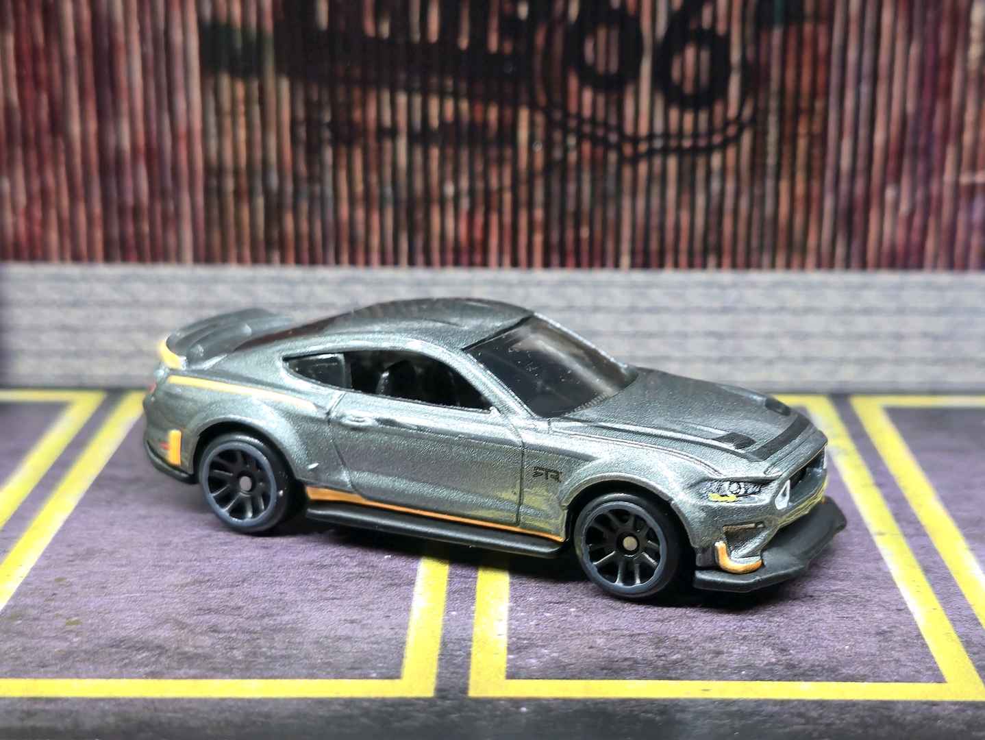 Hot Wheels Ford Mustang RTR Spec 5