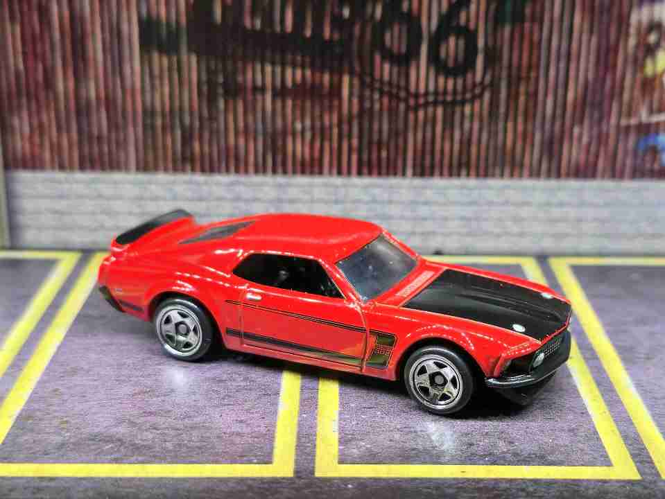Hot Wheels Ford Mustang Boss 302
