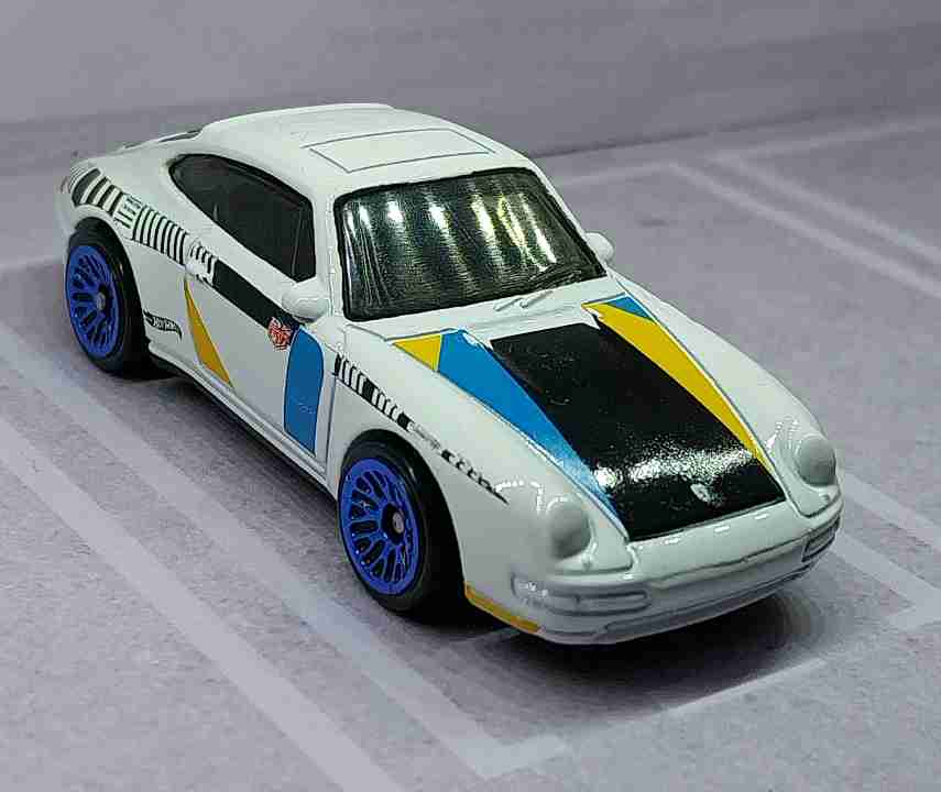 Hot Wheels Porsche Carrera