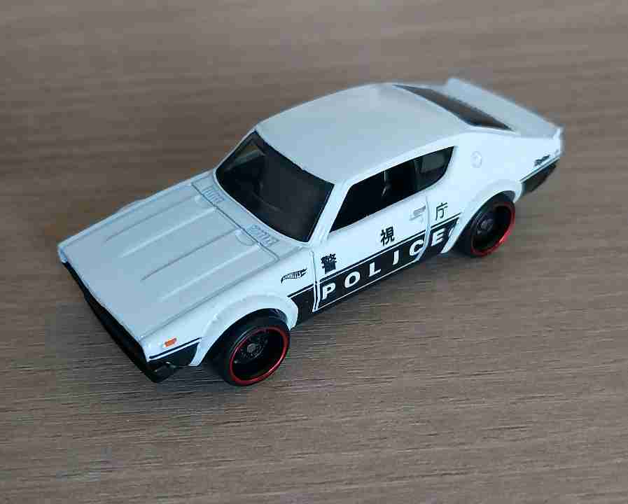 Hot Wheels Nissan Skyline 2000 GT-R