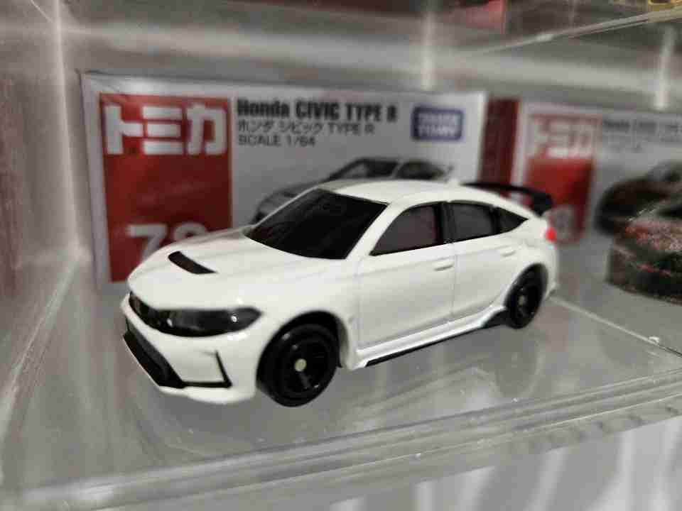 Takara Tomy Honda Civic Type-R