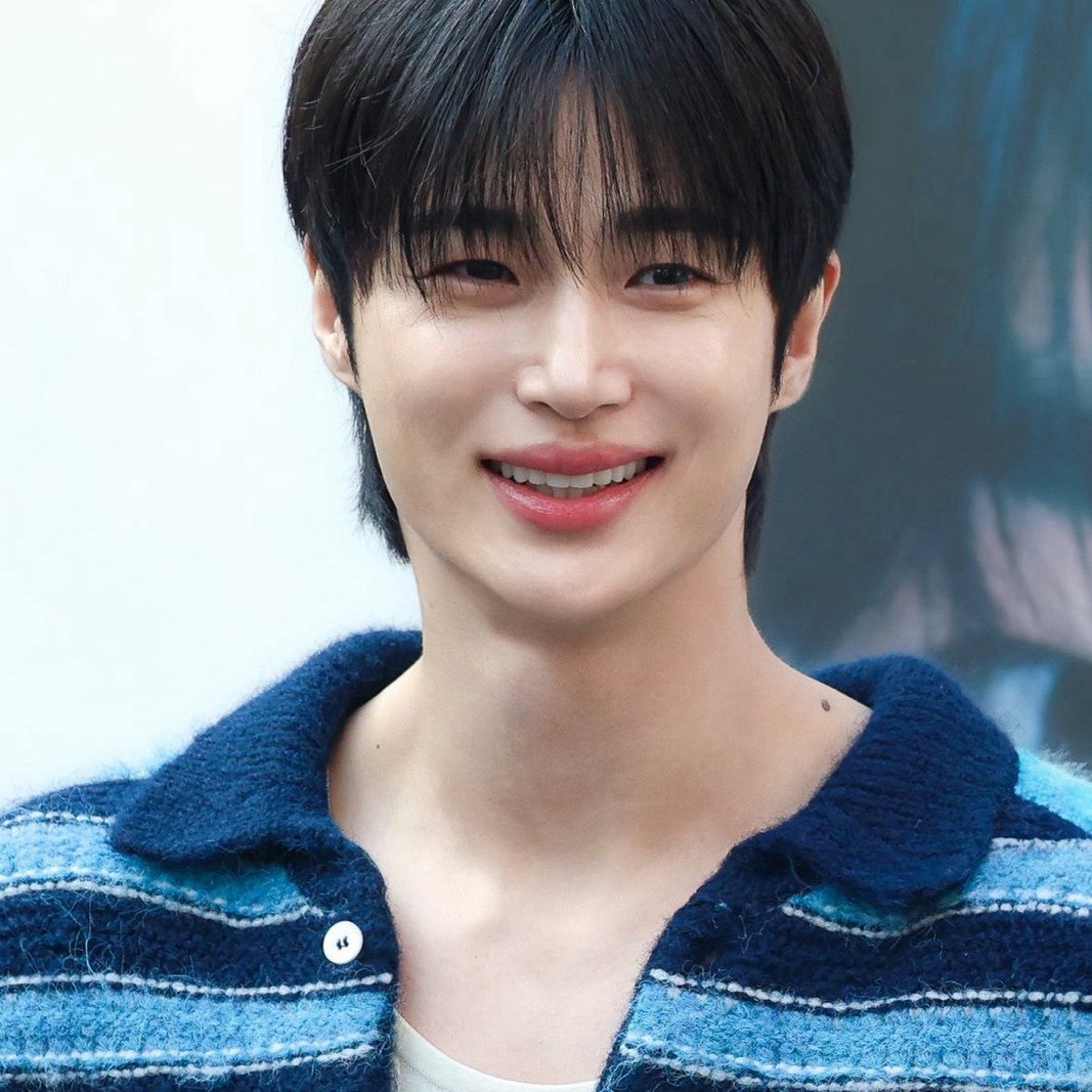 청담샵에서 염색 할 남자 모델 구해요 약값 무료입니다 이미지