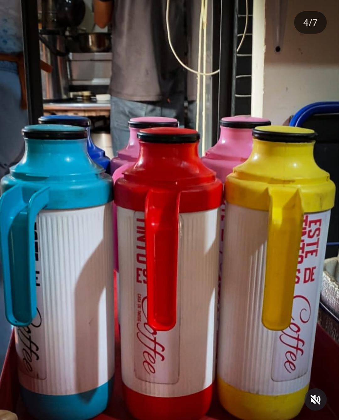 Casa de tintos COFFEE