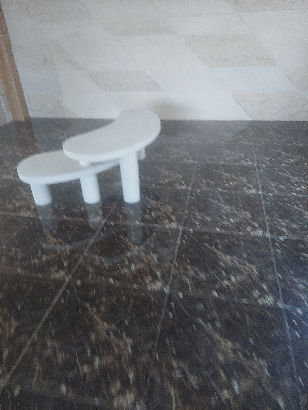 طاولات حجر
