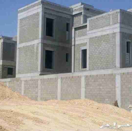 فله معماريه في حي الربوه وفله مخرج ١١ وستراحه في حي النرجس وملاحق في قرطبه وفي حي الملك سلمان في جميع احياء الرياض