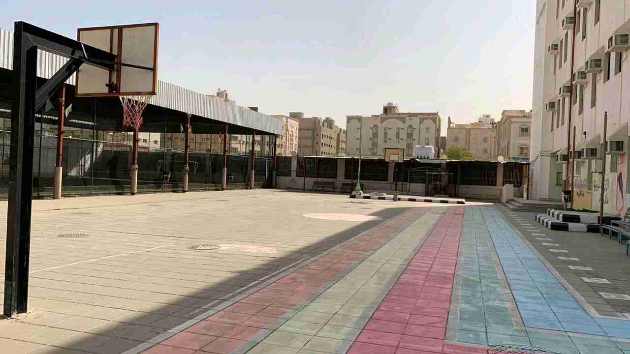 تشطيب مدرسة بمكه