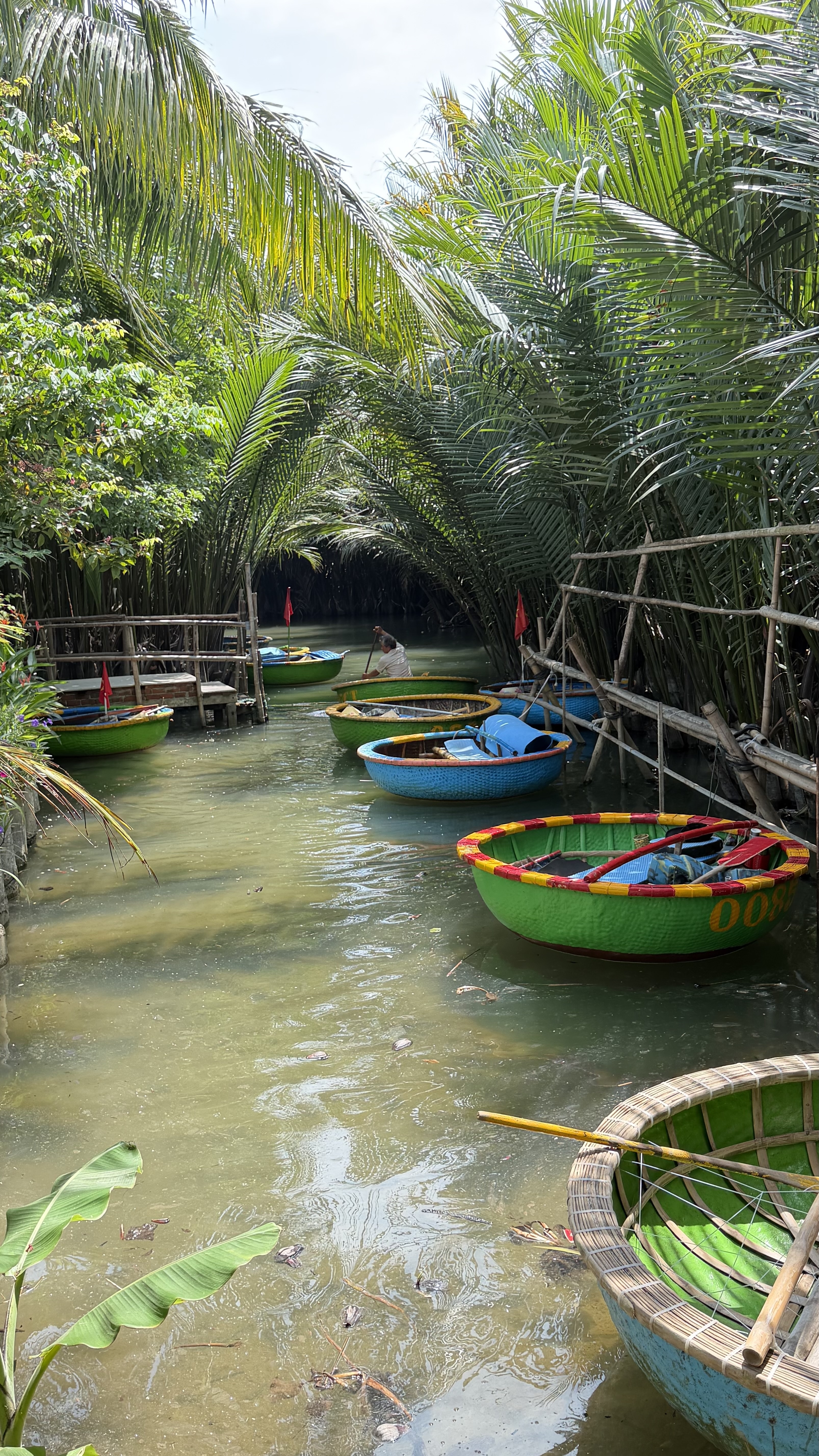 The basket boat Cafe & Restaurant