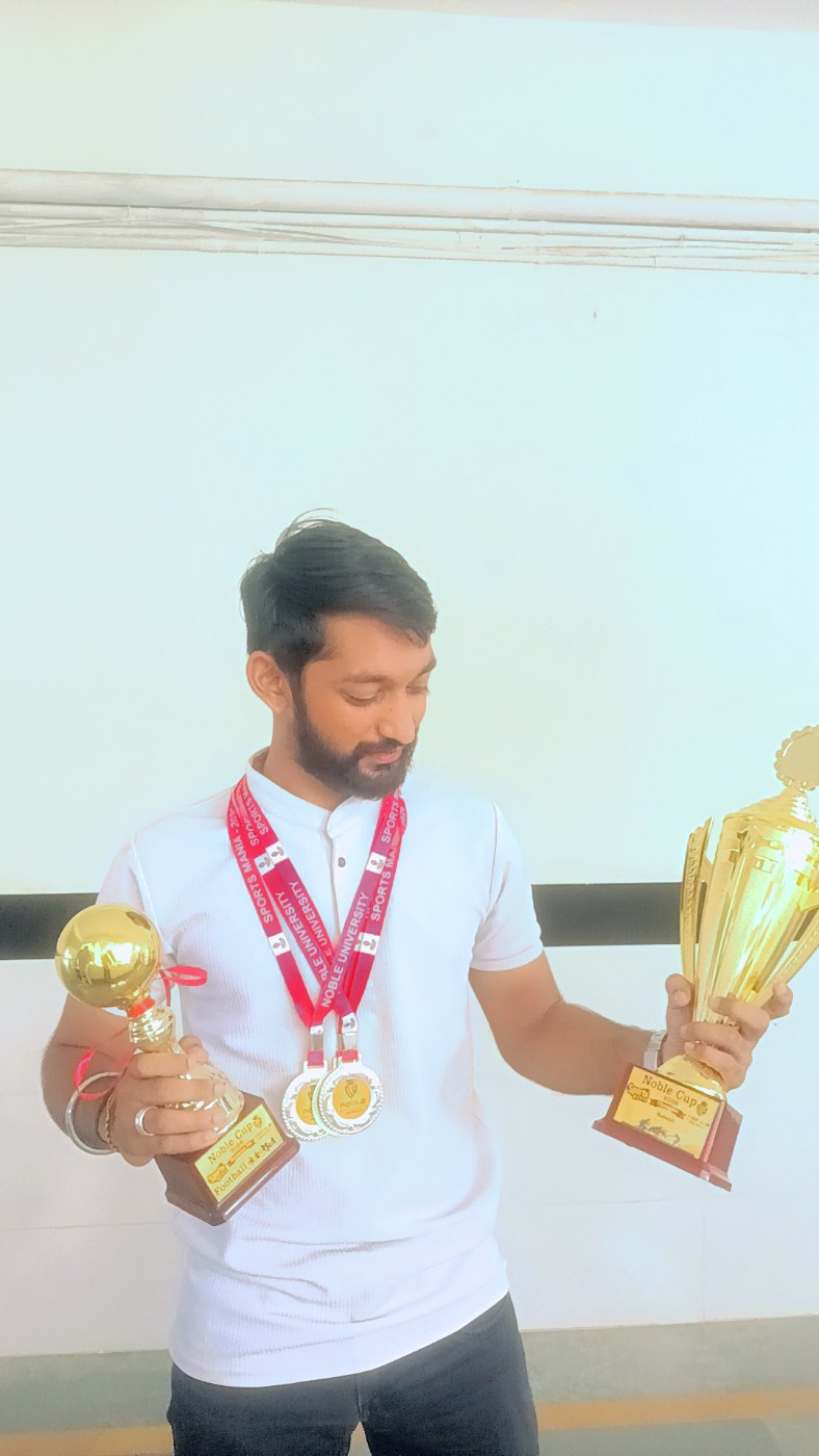 Yash Sidapara, badminton player