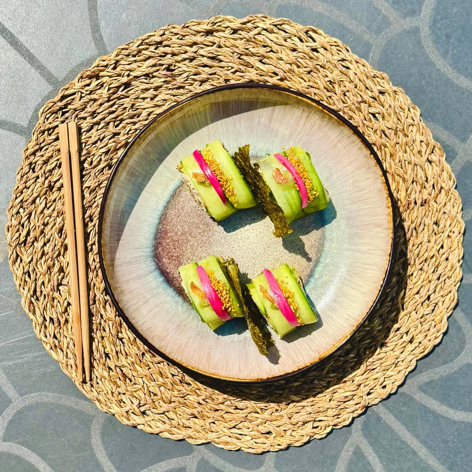 Rainbow tuna avocado rolls — photo 3