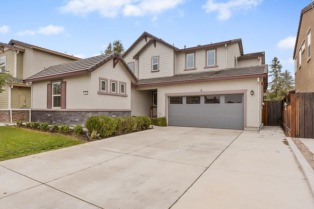 4-DSC06067-2025-Edit