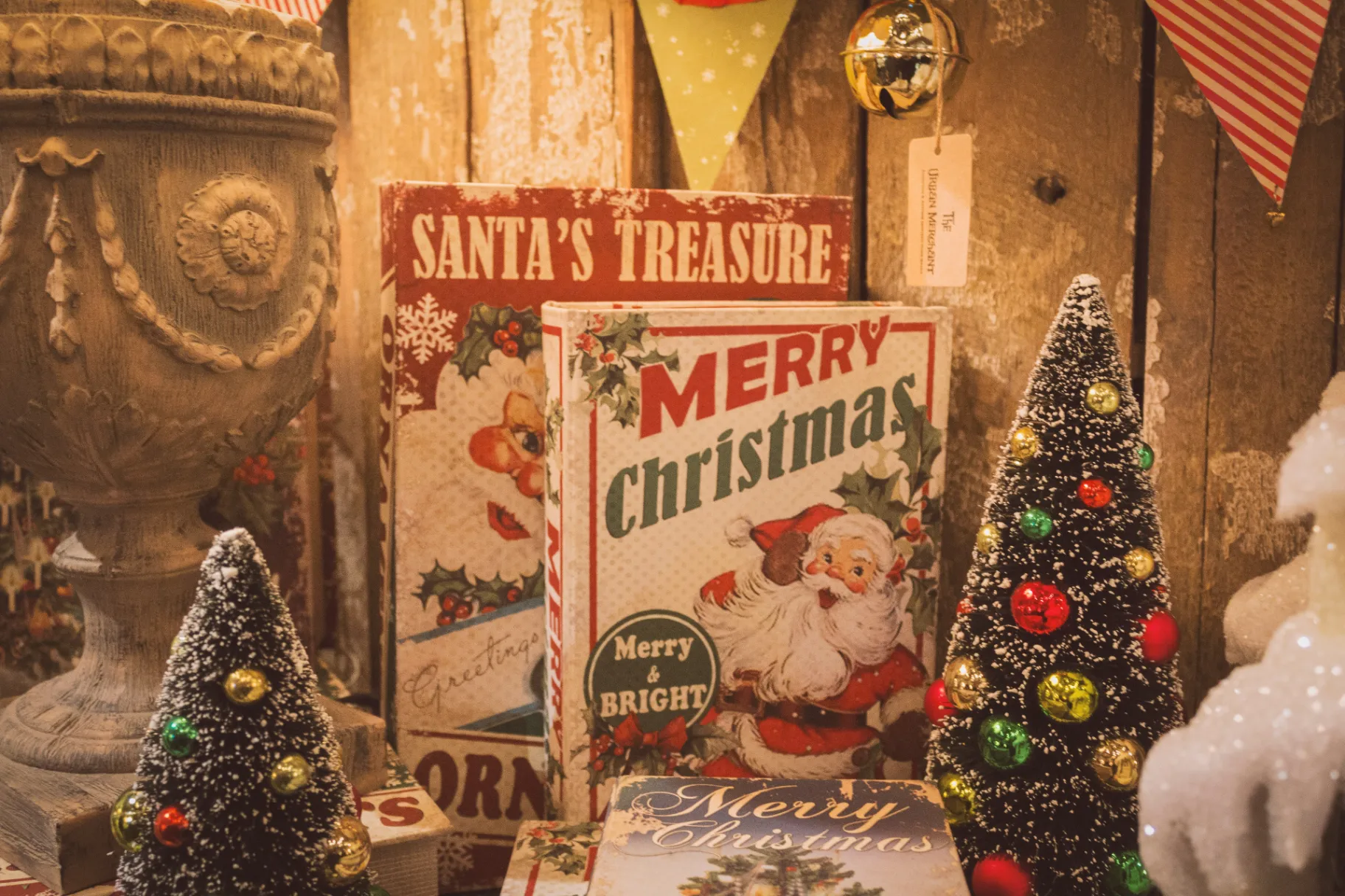 Retro Christmas Comeback: How Holiday Nostalgia Fuels Emotional Wellbeing