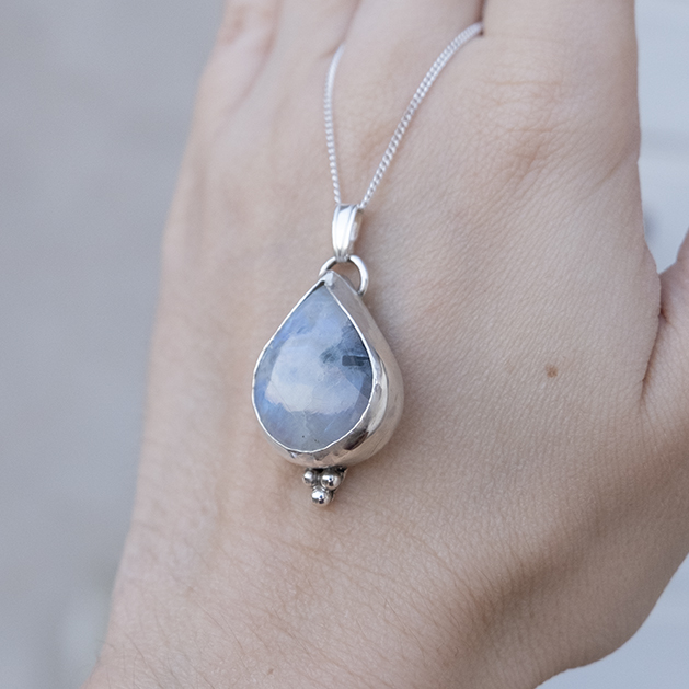 Collana Labradorite bianca