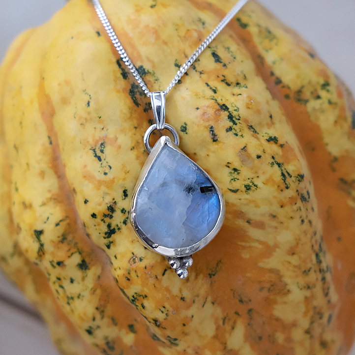 Collana Labradorite bianca