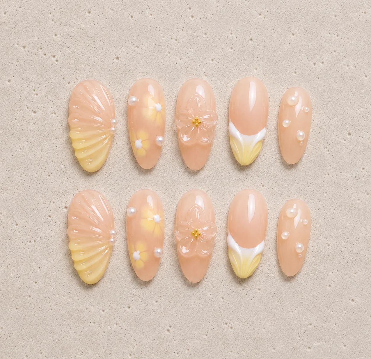 Soft Daisy Shell