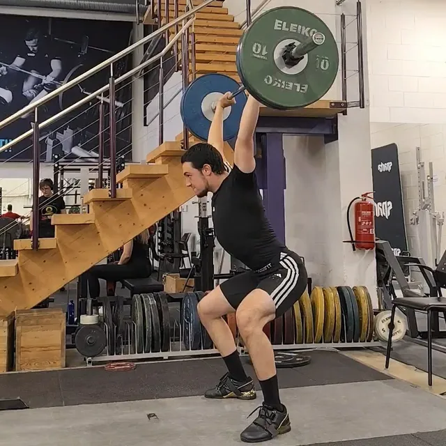 AdriHalt - Weightlifting, Personal trainer, Crossfit, CrossTraining, Online training