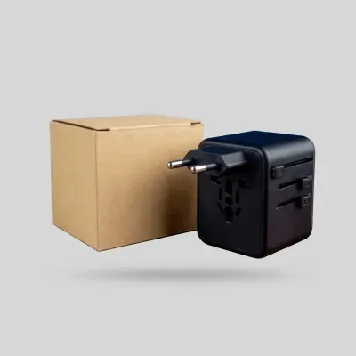 ADAPTADOR EUROPEO MULTIPUERTO 606