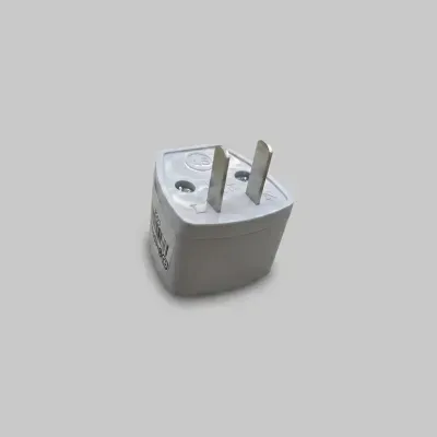 ADAPTADOR EUROPEO BLANCO