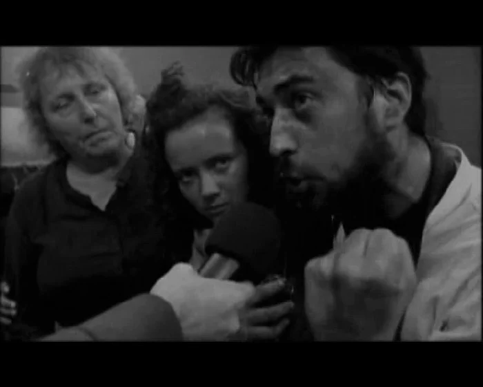Кадр из фильма Питера Уоткинса «Коммуна», 2007