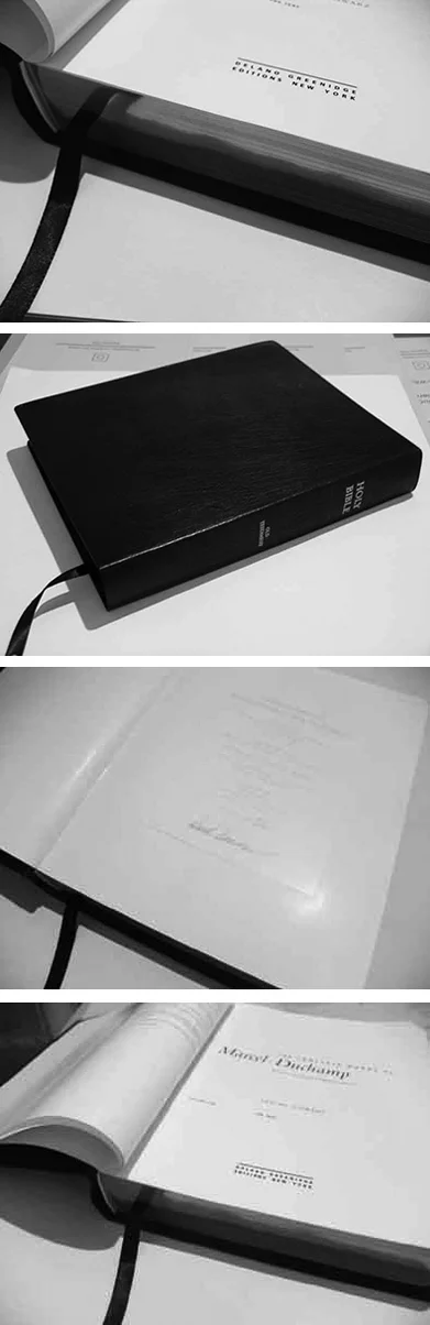 Дэвид Хэммонс. «Библия Хэммонса». Предоставлено Printed Matter, Нью-Йорк