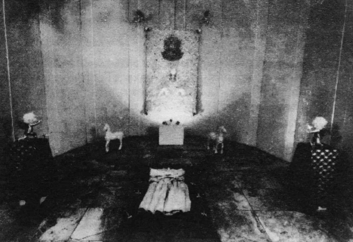 Алексей Кострома. Вертикальное воскресение. Courtesy «Тут-и-Там»
