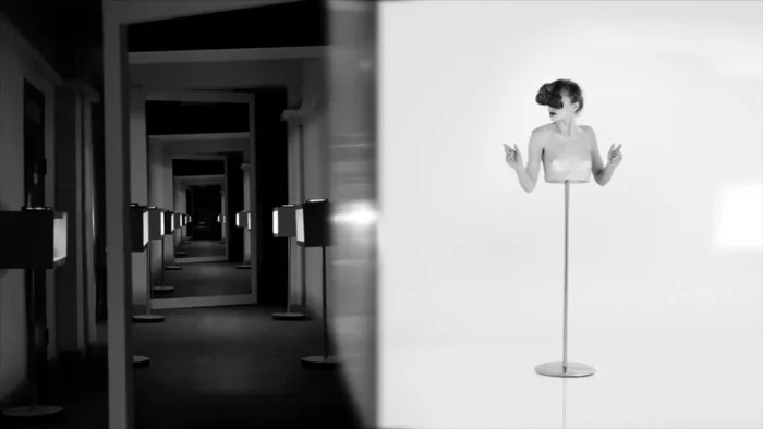 Группа «МедиаМёд». «Послушайте», 2014. Фрагмент видео-инсталляции