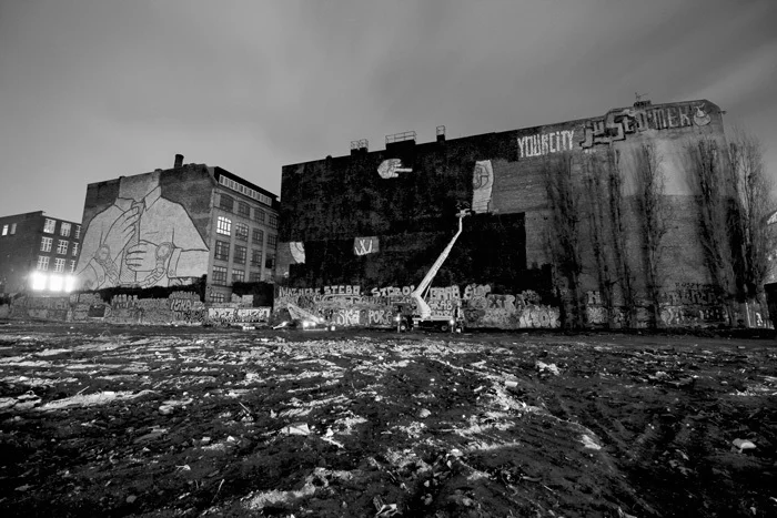Blu. Уничтоженные фрески на улице Куври в Берлине, декабрь 2014. Фото: Лутц Хенке. Предоставлено Лутцом Хенке