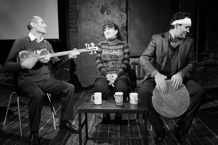 Спектакль «Акын-опера», «Театр.doc» в Трехпрудном переулке, 2012. Фото: Полина Королева