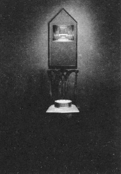 Барбара Блум. Фрагмент инсталляции «Семь смертных грехов». 1988